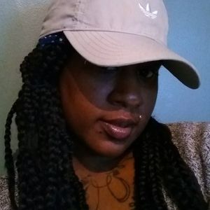 Meet your Posher, Tiffany